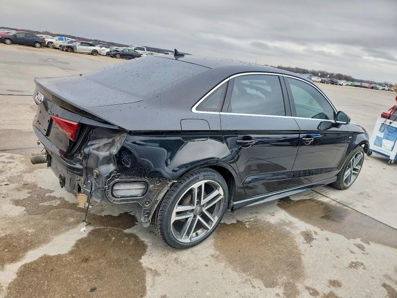 Продажа на аукционе авто 2019 Audi A3, vin: WAUGUGFF9KA088256, номер лота: 73925445