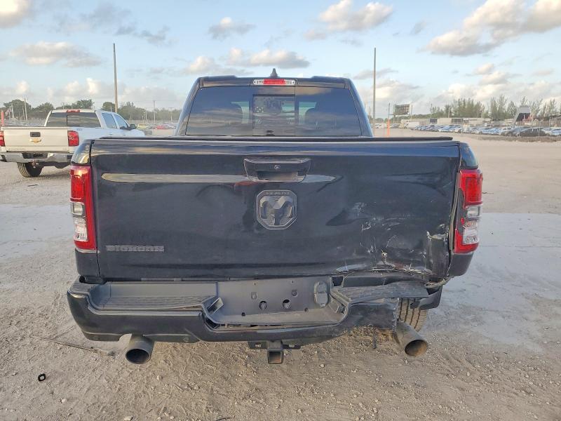 98204325 :رقم المزاد ، 1C6RREBT4NN197564 vin ، 2022 Ram 1500 Big H مزاد بيع