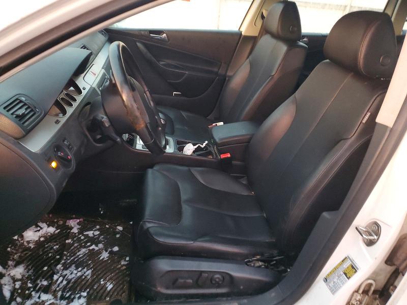 Продажа на аукционе авто 2008 Volkswagen Passat, vin: WVWLK73CX8E062025, номер лота: 98254375