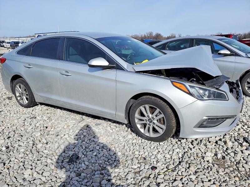 Продаж на аукціоні авто 2015 Hyundai Sonata, vin: 5NPE24AFXFH181047, номер лоту: 98273245