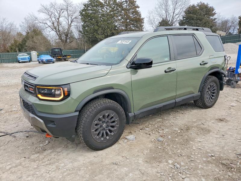 Aukcja sprzedaży 2026 Honda Passport, vin: 5FNYF9H50TB042745, numer aukcji: 75201645