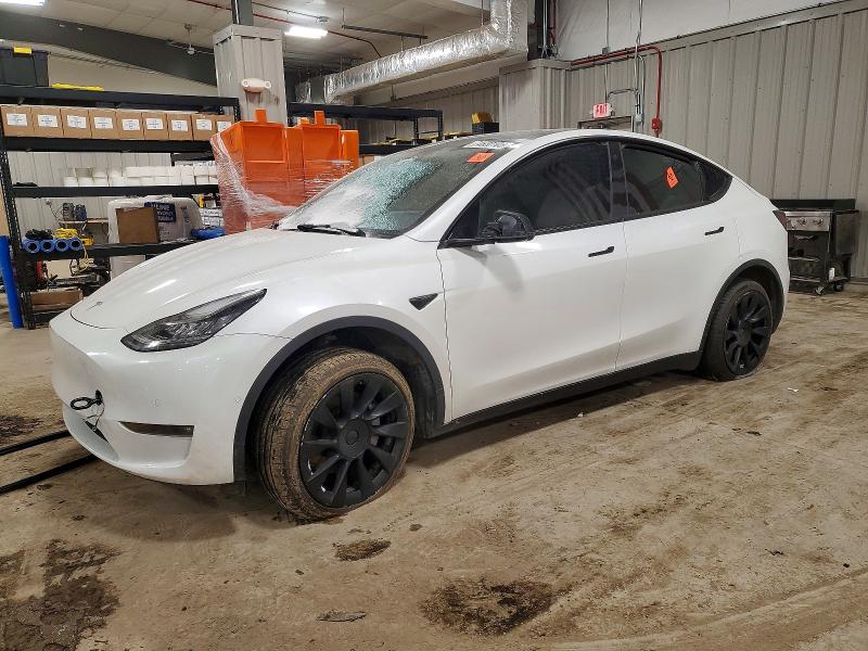 Auction sale of the 2021 Tesla Model Y, vin: 5YJYGAEE5MF285844, lot number: 74630105