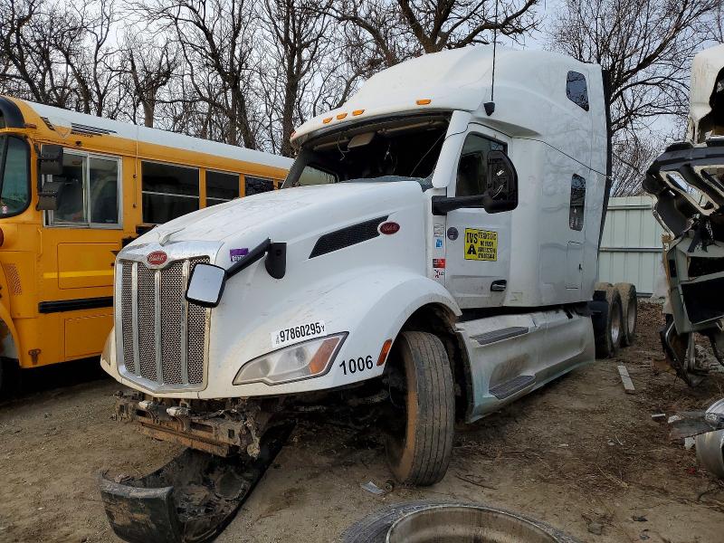 Продаж на аукціоні авто 2023 Peterbilt 579, vin: 1XPBD49X6PD875444, номер лоту: 97860295