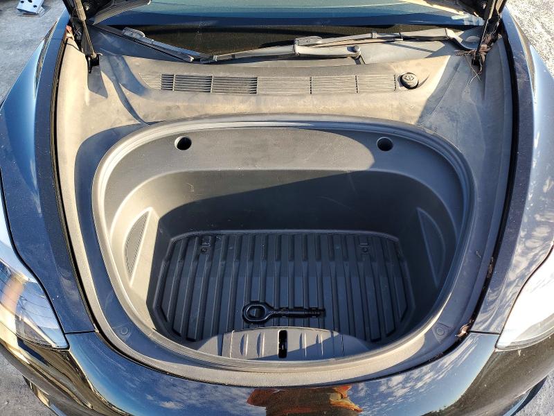 99804745 :رقم المزاد ، 5YJ3E1EB5NF194242 vin ، 2022 Tesla Model 3 مزاد بيع