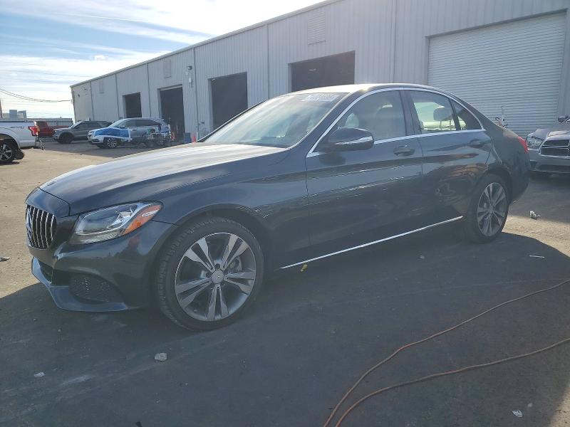 74024695 :رقم المزاد ، 55SWF4KB4FU032554 vin ، 2015 Mercedes-benz C 300 4mat مزاد بيع