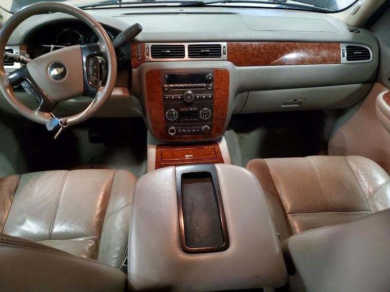 98570905 :رقم المزاد ، 3GNFK163X7G217872 vin ، 2007 Chevrolet Suburban مزاد بيع