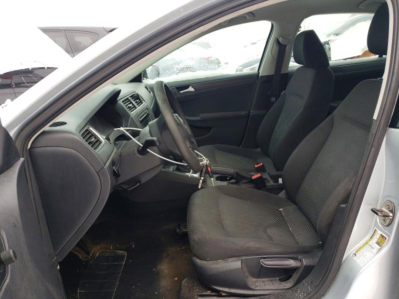 72312805 :رقم المزاد ، 3VW2K7AJ5CM411802 vin ، 2012 Volkswagen Jetta مزاد بيع
