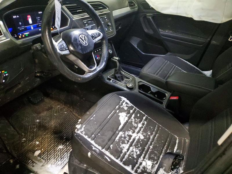 98181855 :رقم المزاد ، 3VV0B7AX1NM114934 vin ، 2022 Volkswagen Tiguan مزاد بيع