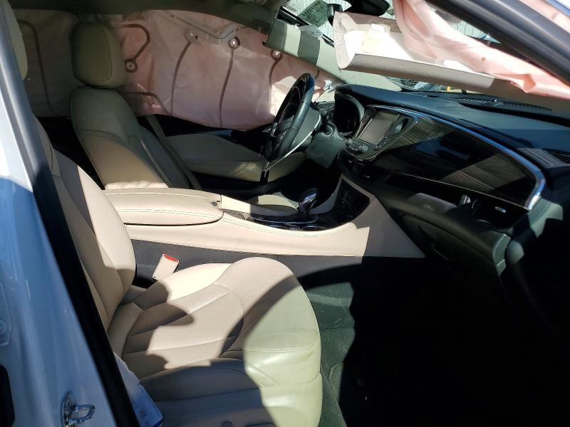 75067305 :رقم المزاد ، LRBFX3SX3KD038284 vin ، 2019 Buick Envision مزاد بيع