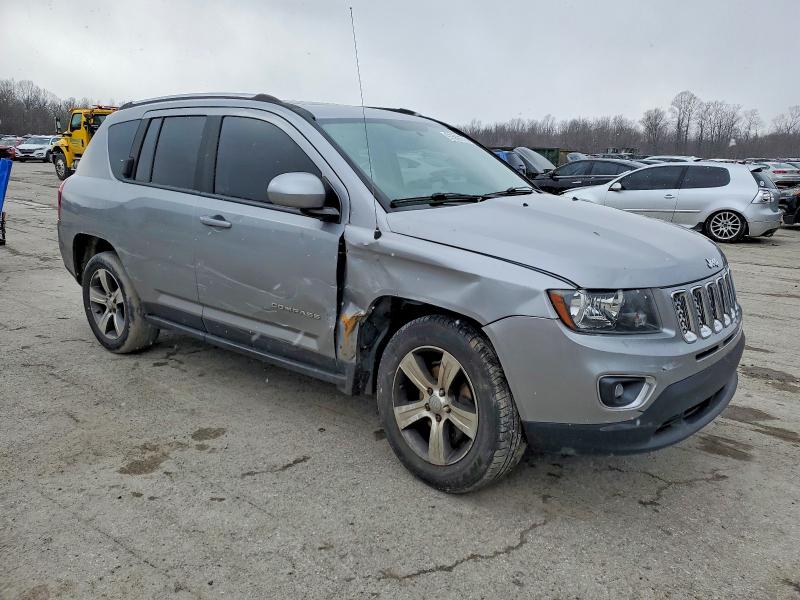 97569175 :رقم المزاد ، 1C4NJCEA3HD156477 vin ، 2017 Jeep Compass مزاد بيع