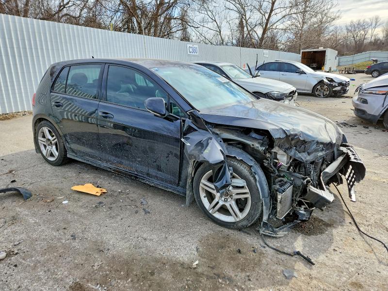 72922105 :رقم المزاد ، WVWVF7AUXHW044076 vin ، 2017 Volkswagen Golf R مزاد بيع