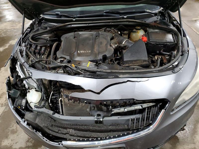 72833125 :رقم المزاد ، 1G4ZR5SS6JU131318 vin ، 2018 Buick Lacrosse مزاد بيع