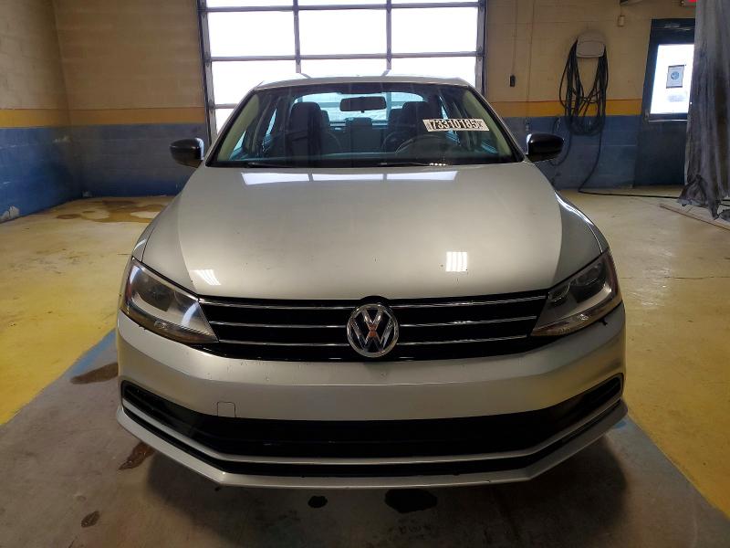 73310185 :رقم المزاد ، 3VW2K7AJ4FM248967 vin ، 2015 Volkswagen Jetta مزاد بيع