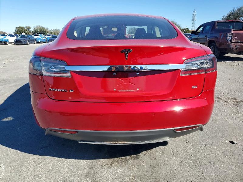 Продажа на аукционе авто 2013 Tesla Model S, vin: 5YJSA1CG8DFP27334, номер лота: 74963015