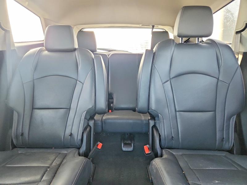 99632995 :رقم المزاد ، 5GAEVAKW1KJ217019 vin ، 2019 Buick Enclave مزاد بيع