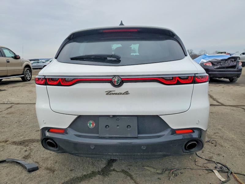 2024 Alfa Romeo Tonale მანქანა იყიდება აუქციონზე, vin: ZASPATDW3R3045722, აუქციონის ნომერი: 72435465