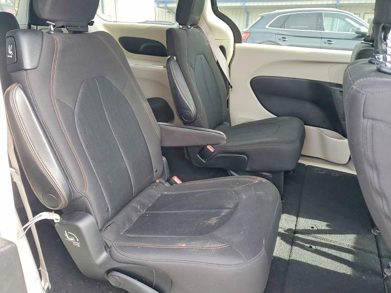 Продажа на аукционе авто 2017 Chrysler Pacifica, vin: 2C4RC1DG0HR565216, номер лота: 74926415