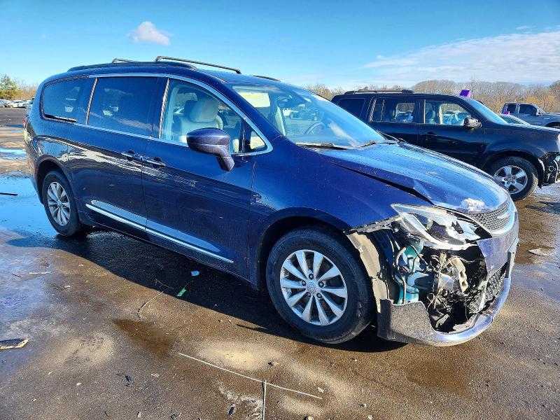 2017 Chrysler Pacifica მანქანა იყიდება აუქციონზე, vin: 2C4RC1BG5HR514605, აუქციონის ნომერი: 99843445