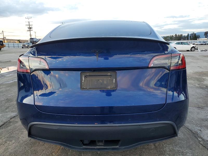 98722045 :رقم المزاد ، 7SAYGDEF1NF558549 vin ، 2022 Tesla Model Y مزاد بيع