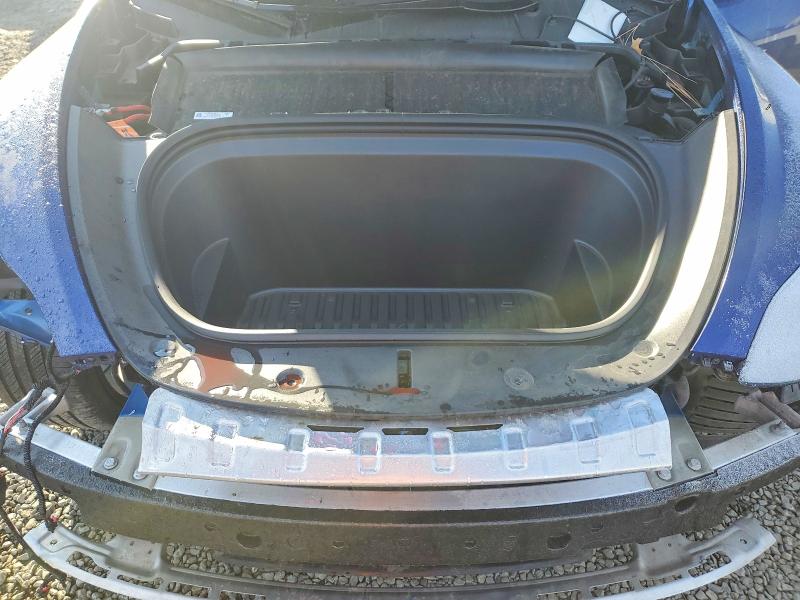 73419195 :رقم المزاد ، 7SAYGDEF8SF232114 vin ، 2025 Tesla Model Y مزاد بيع