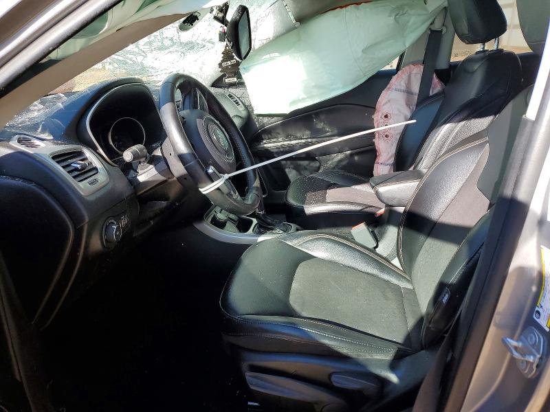 72987495 :رقم المزاد ، 3C4NJDBB6LT117372 vin ، 2020 Jeep Compass مزاد بيع
