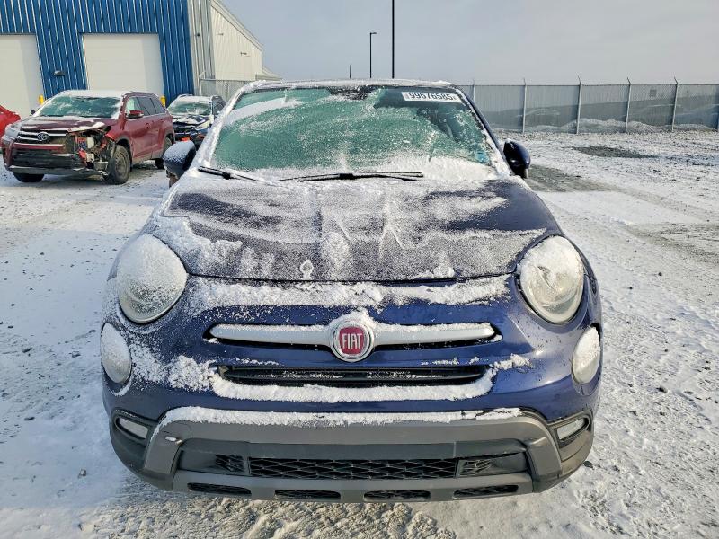 99676585 :رقم المزاد ، ZFBCFYCB8HP556179 vin ، 2017 Fiat 500x مزاد بيع