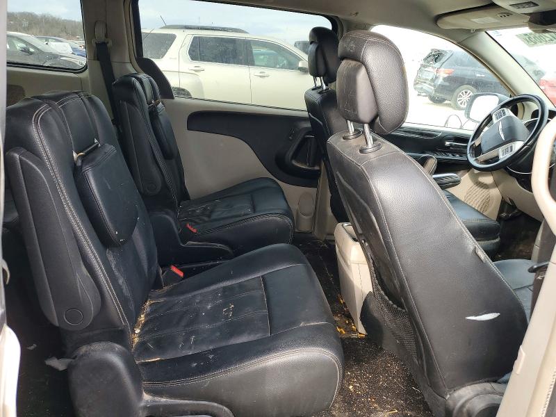73472665 :رقم المزاد ، 2C4RC1BG6GR268274 vin ، 2016 Chrysler Town & Cou مزاد بيع