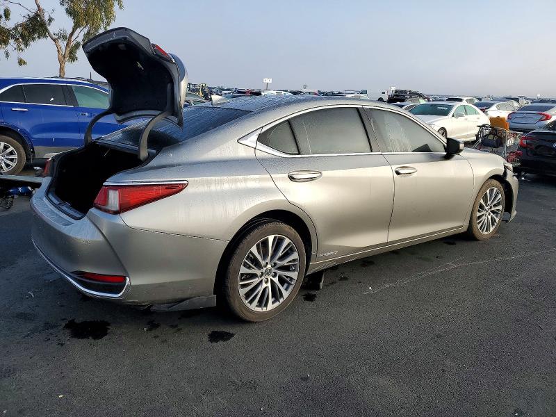 72896925 :رقم المزاد ، 58AB21B19KU001243 vin ، 2019 Lexus Es مزاد بيع