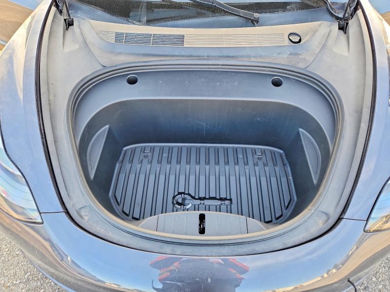 2023 Tesla Model 3 მანქანა იყიდება აუქციონზე, vin: 5YJ3E1EA9PF572380, აუქციონის ნომერი: 74450235