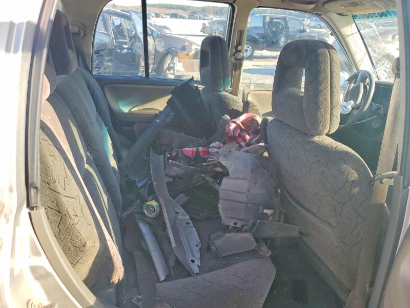 73398055 :رقم المزاد ، 2CNBJ634836900241 vin ، 2003 Chevrolet Tracker مزاد بيع