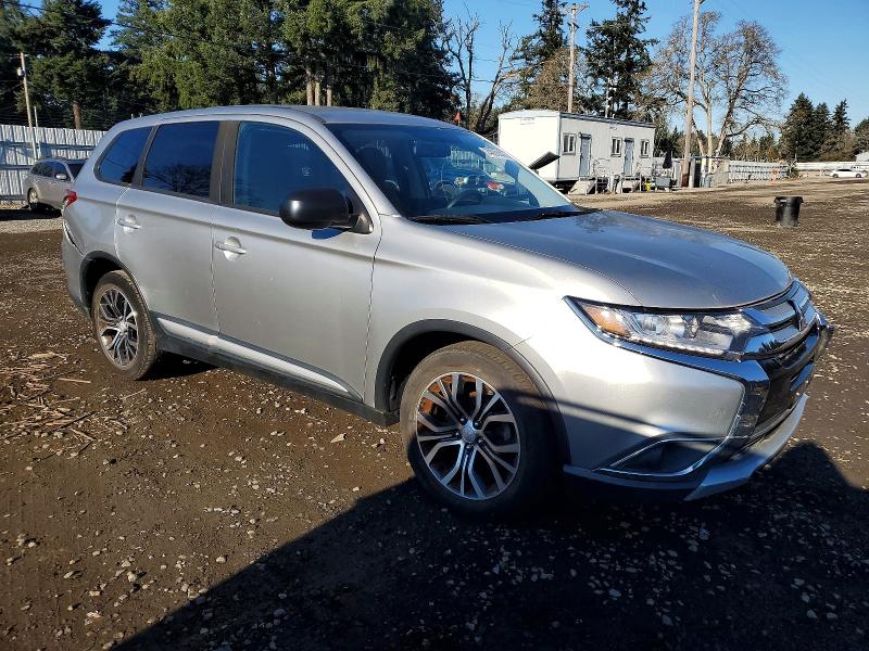 74081445 :رقم المزاد ، JA4AD2A35JJ004211 vin ، 2018 Mitsubishi Outlander مزاد بيع