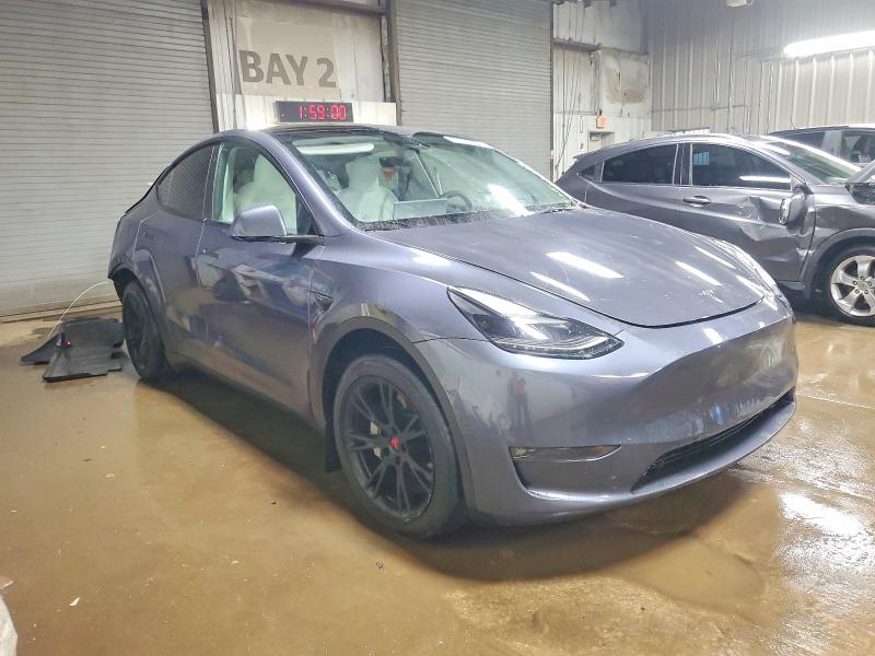 72782255 :رقم المزاد ، 7SAYGAEE7PF712898 vin ، 2023 Tesla Model Y مزاد بيع