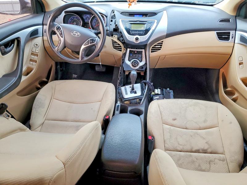 2011 Hyundai Elantra მანქანა იყიდება აუქციონზე, vin: KMHDH4AE8BU109390, აუქციონის ნომერი: 74756585
