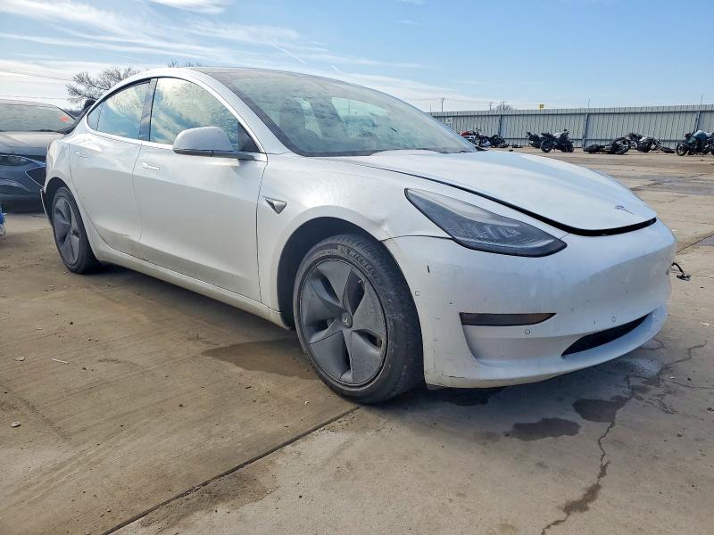74960045 :رقم المزاد ، 5YJ3E1EA1KF401681 vin ، 2019 Tesla Model 3 مزاد بيع