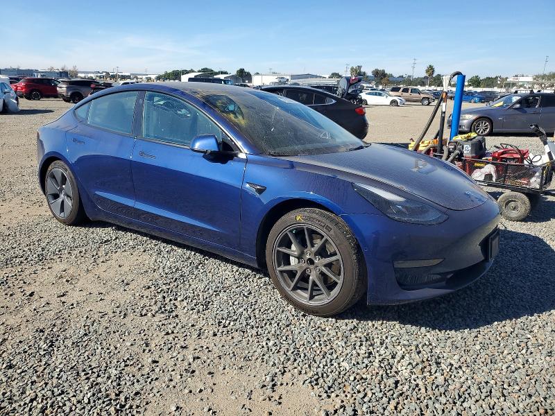73528865 :رقم المزاد ، 5YJ3E1EA8NF128999 vin ، 2022 Tesla Model 3 مزاد بيع