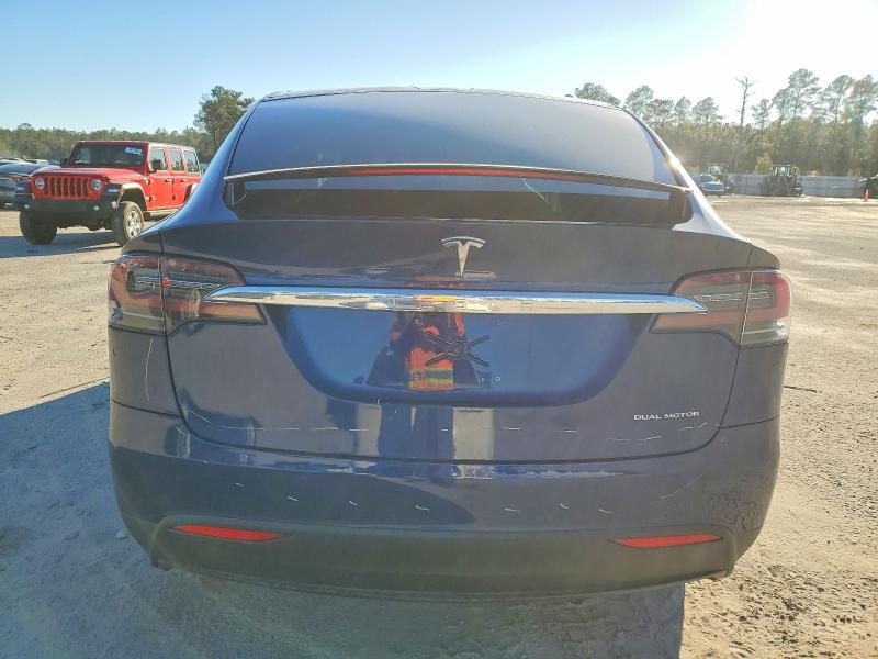 2019 Tesla Model X მანქანა იყიდება აუქციონზე, vin: 5YJXCDE24KF183804, აუქციონის ნომერი: 74330925