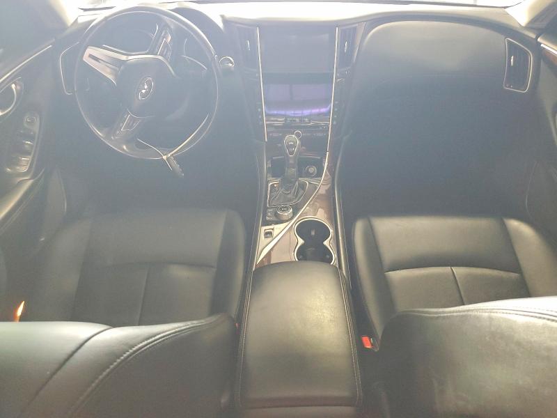 98891105 :رقم المزاد ، JN1EV7AP8JM357595 vin ، 2018 Infiniti Q50 Luxe مزاد بيع