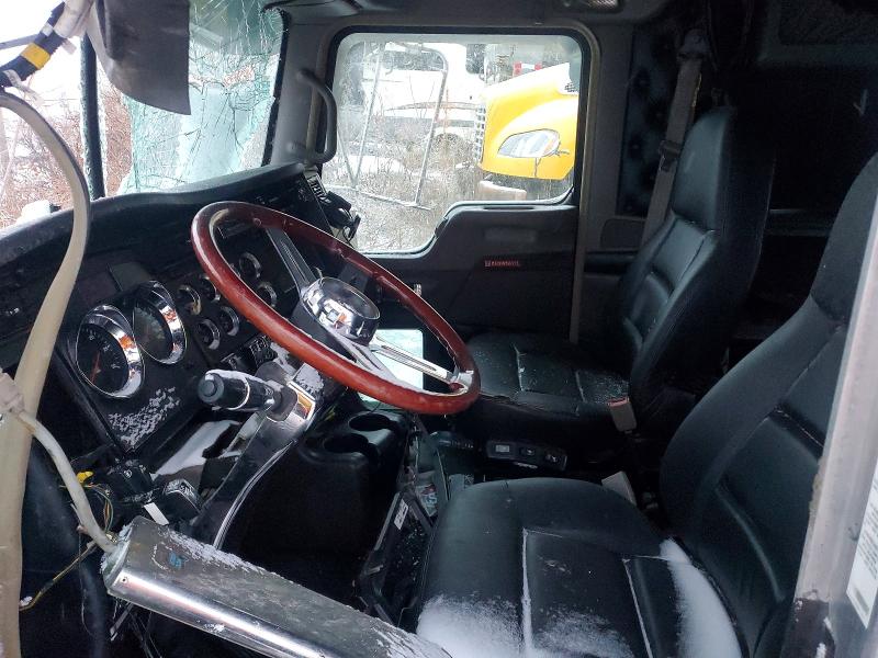 96596335 :رقم المزاد ، 1XKWD49X9JJ992175 vin ، 2018 Kenworth Construction مزاد بيع