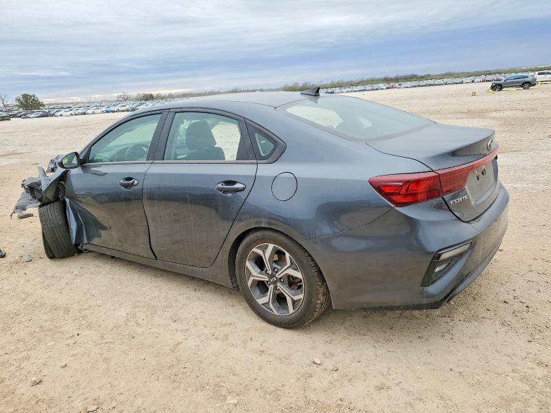 2021 Kia Forte მანქანა იყიდება აუქციონზე, vin: 3KPF24AD8ME364757, აუქციონის ნომერი: 98196695