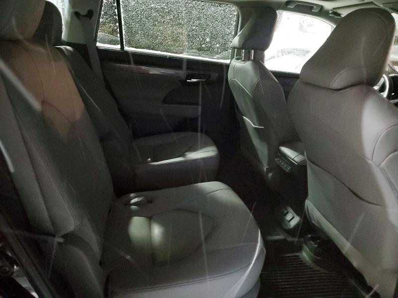 Продажа на аукционе авто 2020 Toyota Highlander, vin: 5TDDZRBH1LS037879, номер лота: 98986865