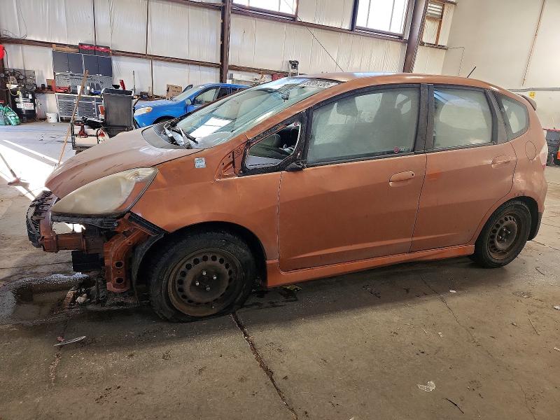 99961395 :رقم المزاد ، JHMGE8H84AS800104 vin ، 2010 Honda Fit مزاد بيع