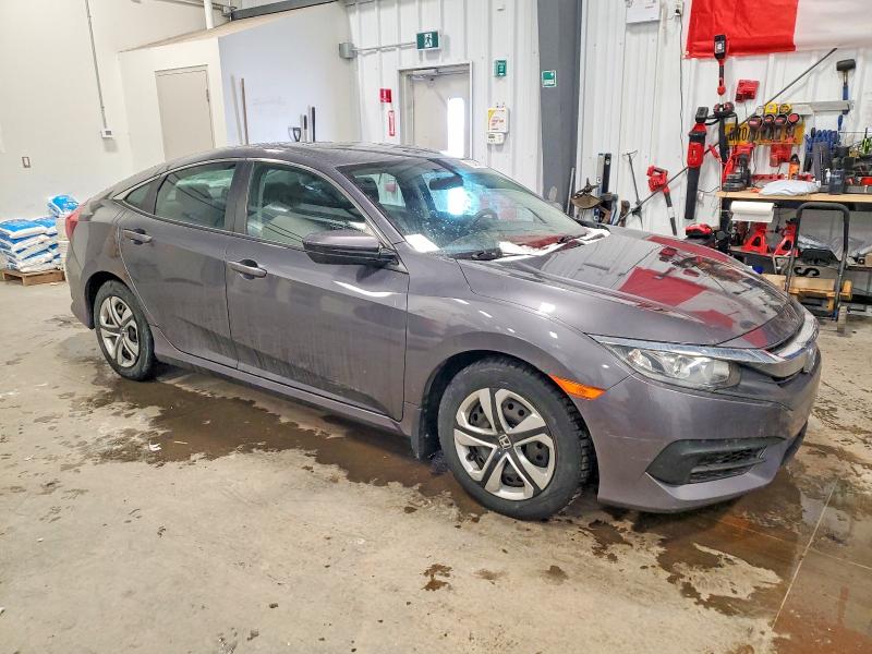 Продажа на аукционе авто 2018 Honda Civic Lx 4dr, vin: 2HGFC2F5XJH038009, номер лота: 73488075