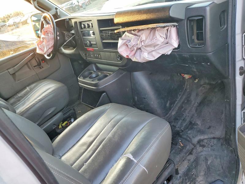 Продажа на аукционе авто 2020 Chevrolet Express G, vin: 1GCWGAFP0L1165609, номер лота: 50590386