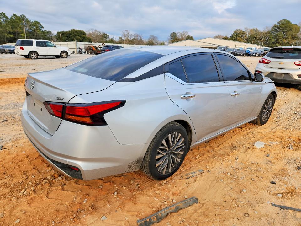 2023 Nissan Altima მანქანა იყიდება აუქციონზე, vin: 1N4BL4DV1PN362192, აუქციონის ნომერი: 74669215