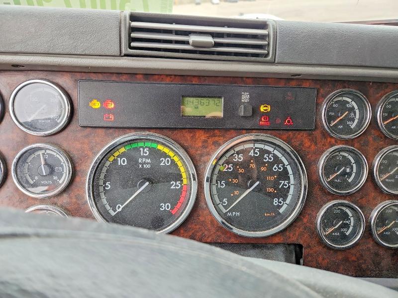 Продаж на аукціоні авто 2014 Freightliner Columbia, vin: 3ALXA7CGXEDFV6996, номер лоту: 73007985