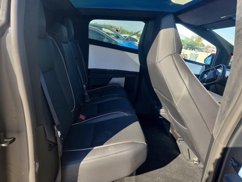 Продажа на аукционе авто 2025 Tesla Cybertruck, vin: 7G2CEHEE0SA061350, номер лота: 98650915