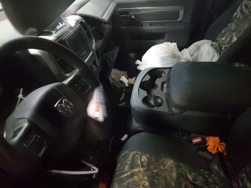 72949505 :رقم المزاد ، 1C6RR7GG4ES251938 vin ، 2014 Ram 1500 مزاد بيع