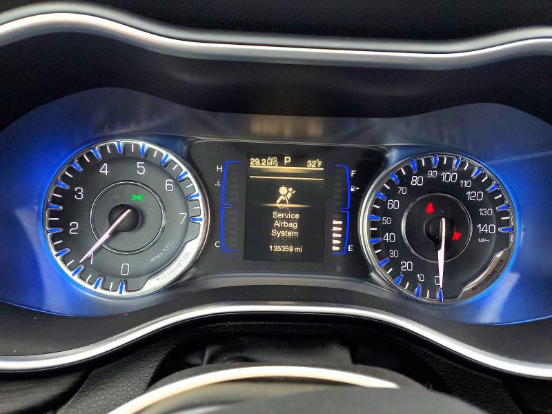 2015 Chrysler 200 მანქანა იყიდება აუქციონზე, vin: 1C3CCCFB1FN605465, აუქციონის ნომერი: 72335375