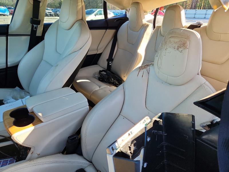 Продажа на аукционе авто 2018 Tesla Model S, vin: 5YJSA1E28JF262437, номер лота: 74734625