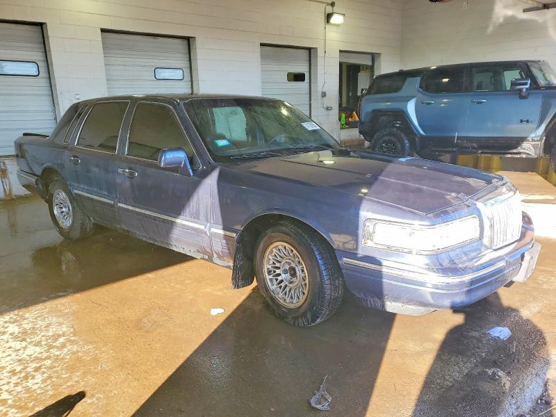 Продажа на аукционе авто 1996 Lincoln Town Car, vin: 1LNLM81W4TY624517, номер лота: 74120655
